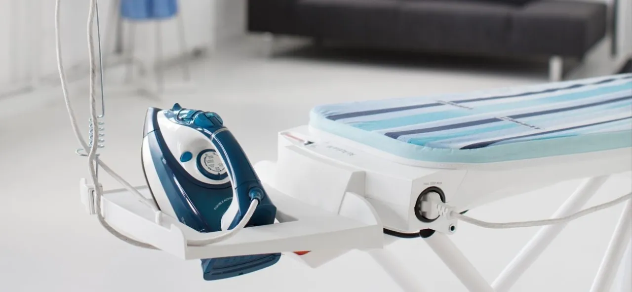 żelazko parowe deska do prasowania akcesoria