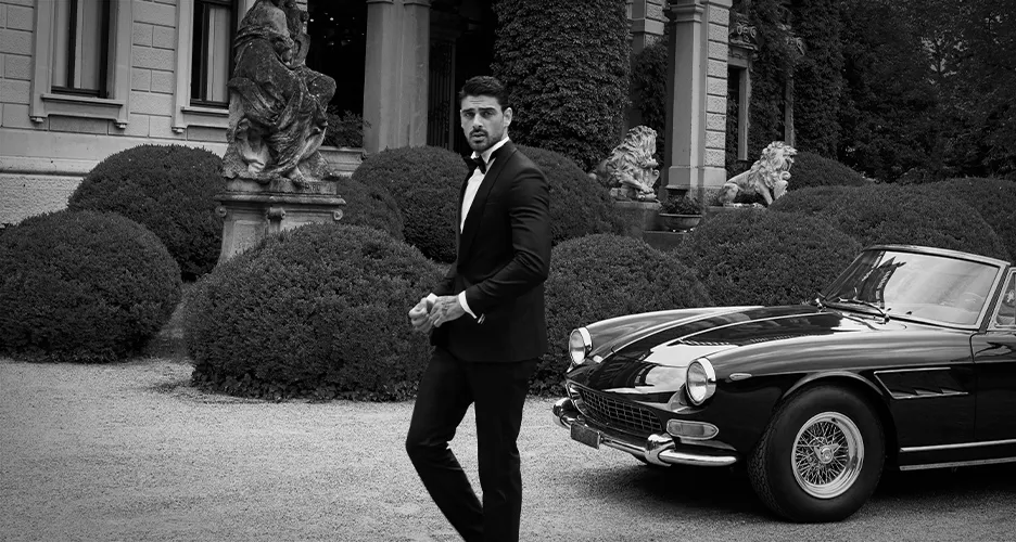 Guess czarno-białe kampanie reklamowe