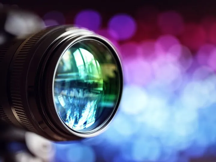 Zdjęcie Sony α330: Jaki obiektyw wybrać? Poradnik i polecane modele