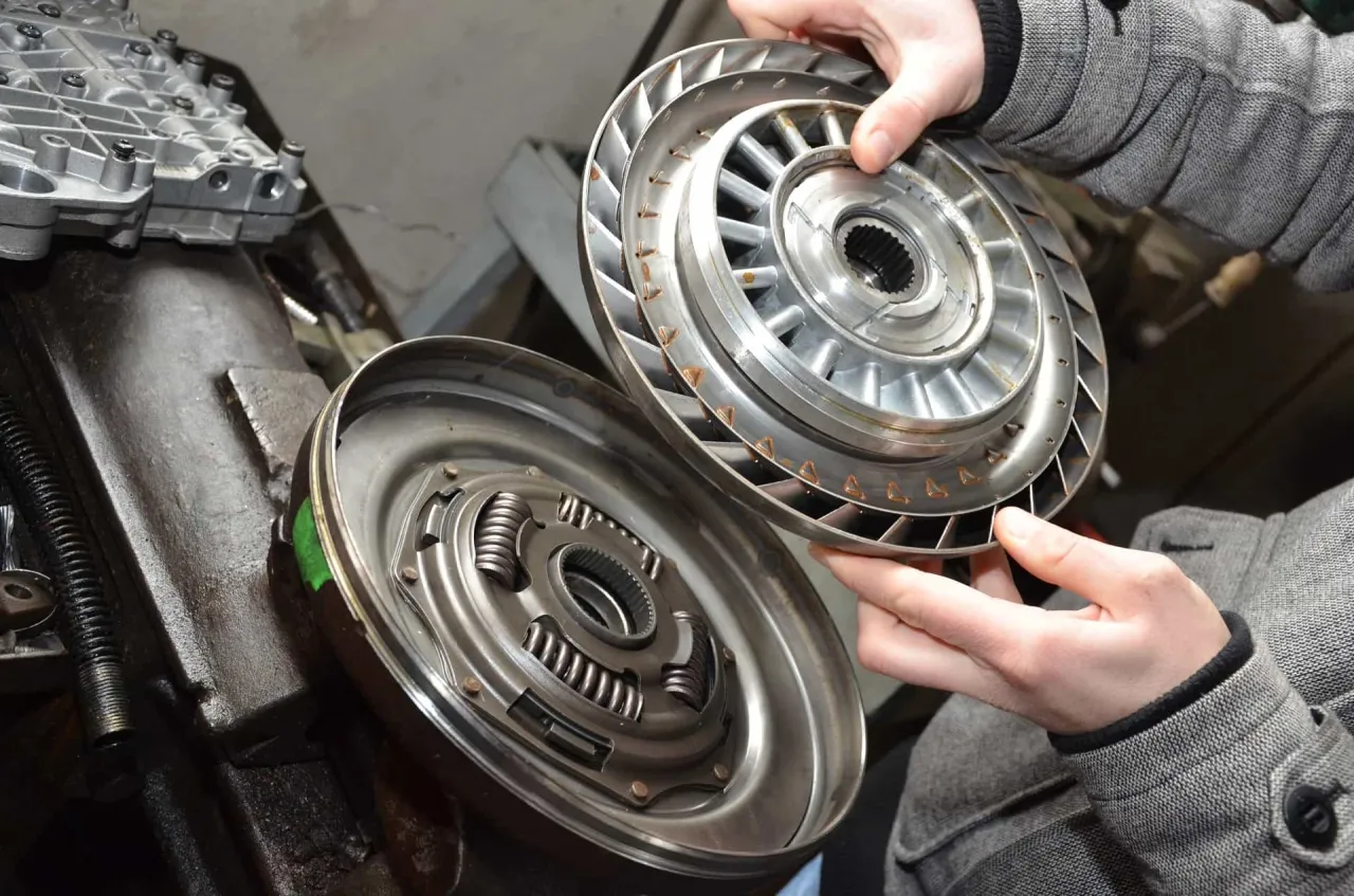 wymiana oleju automatyczna skrzynia bieg&oacute;w