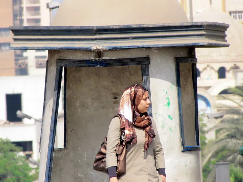 Kobieta w Egipcie ubiór kultura