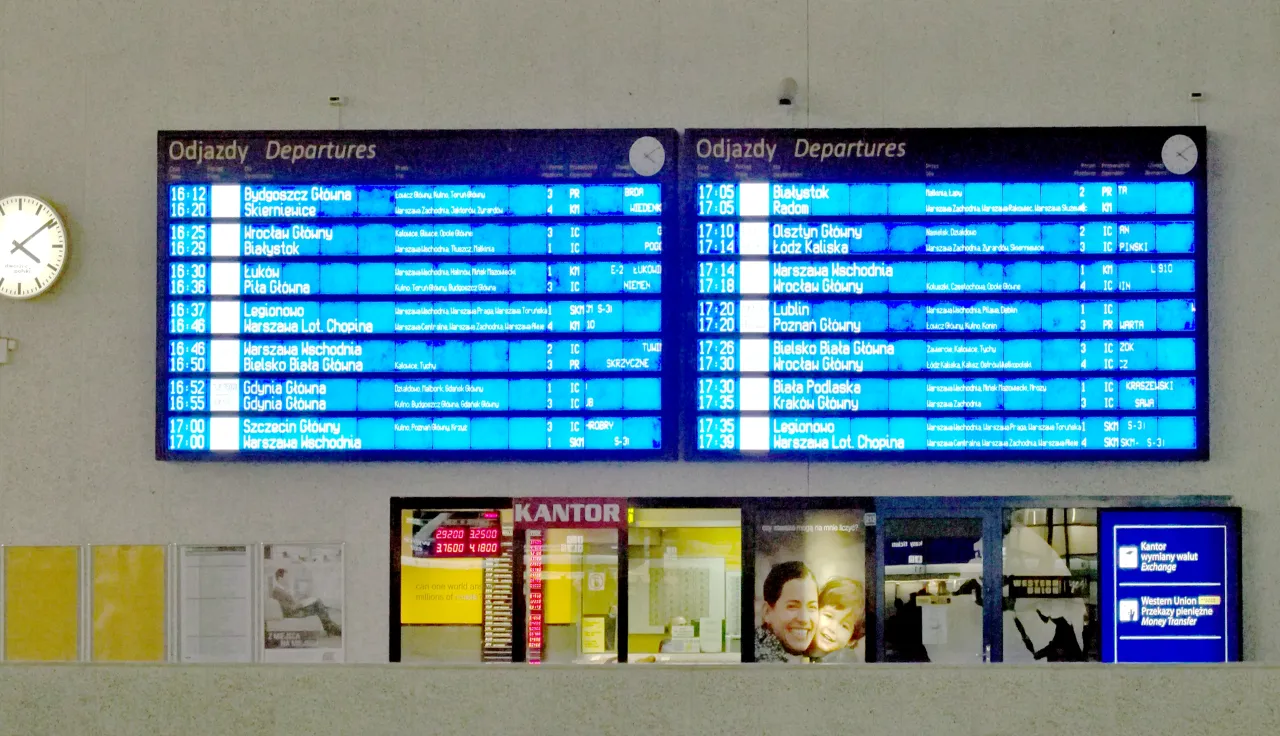 tablica odjazdów pkp dworzec