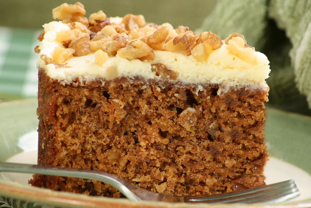 Krem do ciasta marchewkowego z jogurtu greckiego