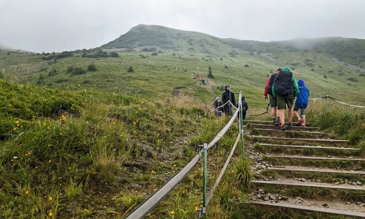Wołosate parking szlak Tarnica