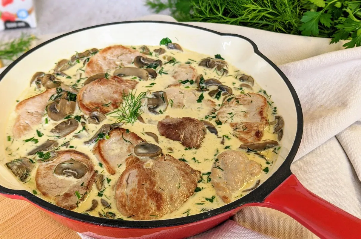 polędwiczki wieprzowe z dodatkami danie obiadowe