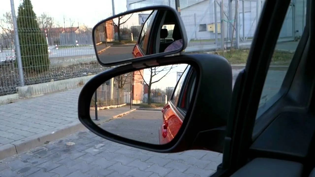 błędy ustawienia lusterek samochodowych