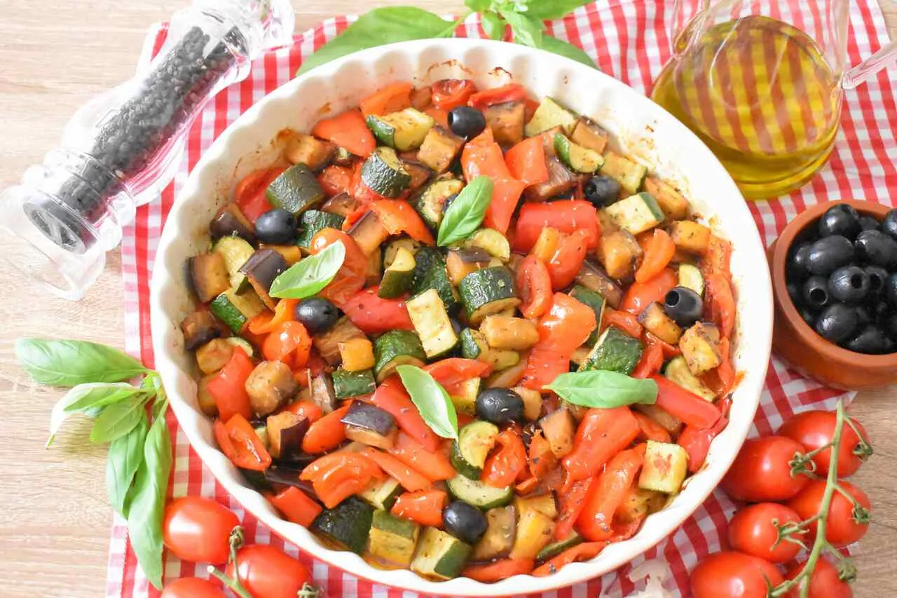 Kolorowe pieczone warzywa do ryby