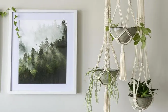 różne rodzaje kwietników DIY z drewna sznurka metalu