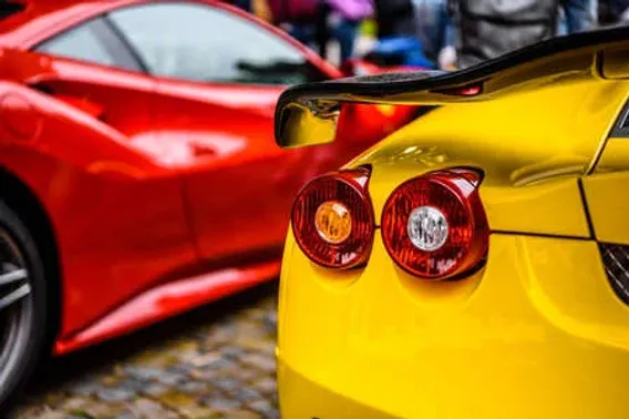 Ferrari r&oacute;żne kolory Rosso Corsa Giallo Modena