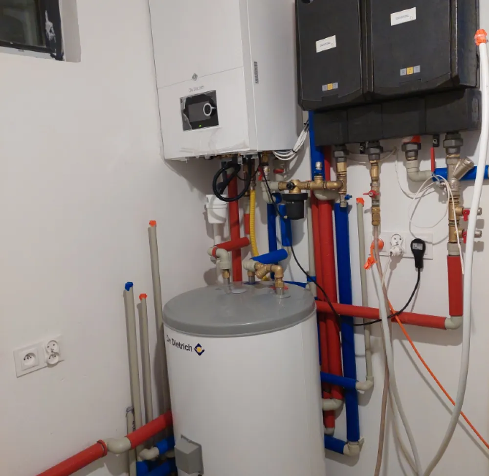 nowoczesna instalacja kotła gazowego