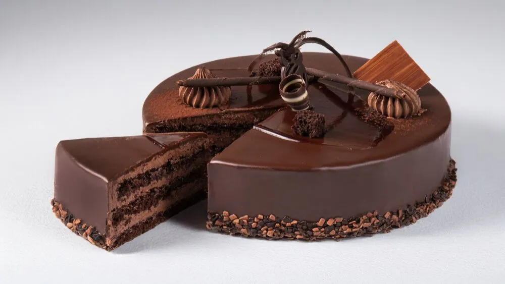 składanie tortu czekoladowego krok po kroku