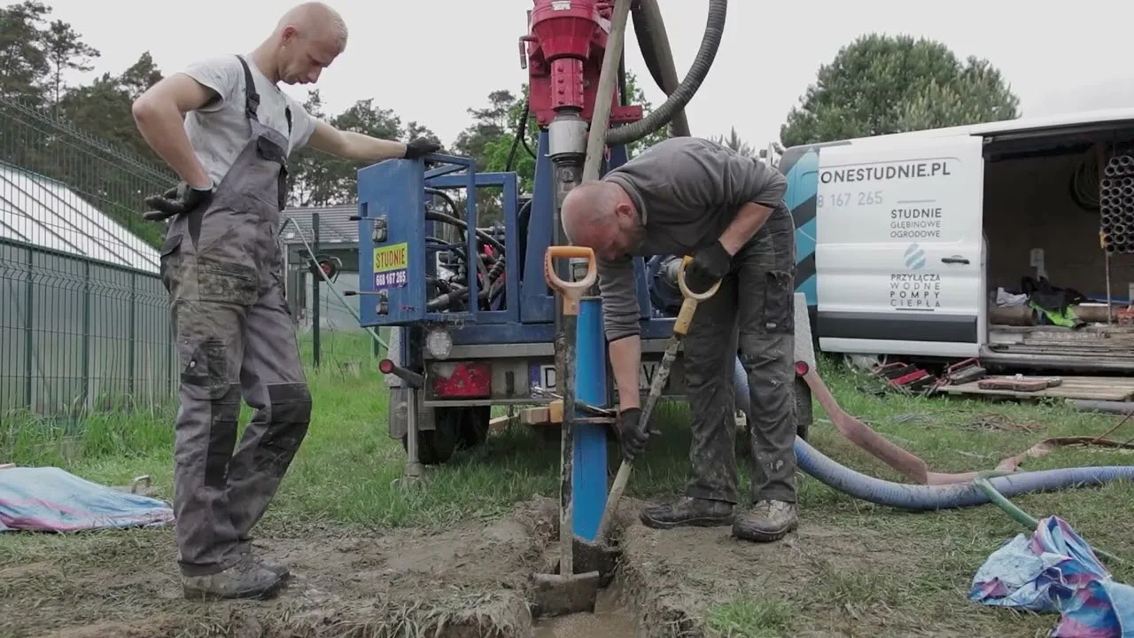 Wiercenie studni głębinowej