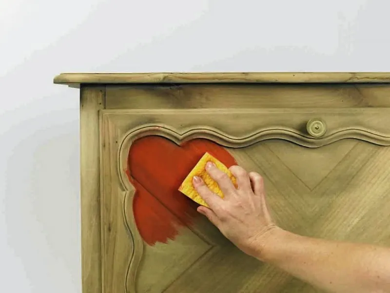 farba odpryskująca meble z płyty