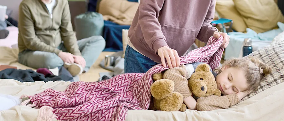 opieka nad dzieckiem w domu niania dziadkowie