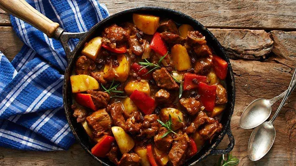 Łopatka wieprzowa na gulasz