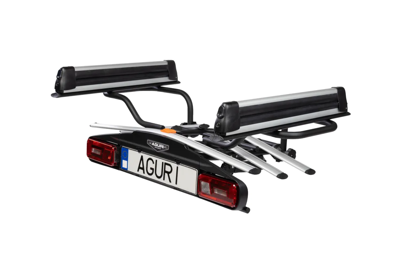 rodzaje bagażnik&oacute;w na narty na hak