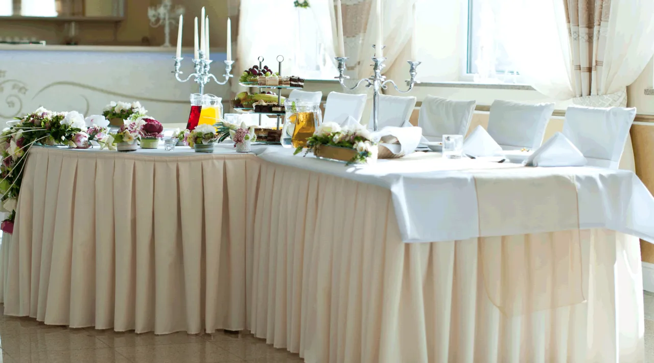 Chelosiowy Dworek Jaworznia wesele sala balowa