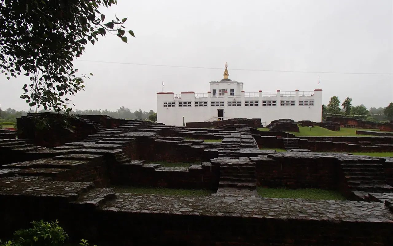 Lumbini świątynia Mai Devi