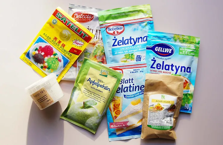 żelatyna w proszku i w listkach por&oacute;wnanie