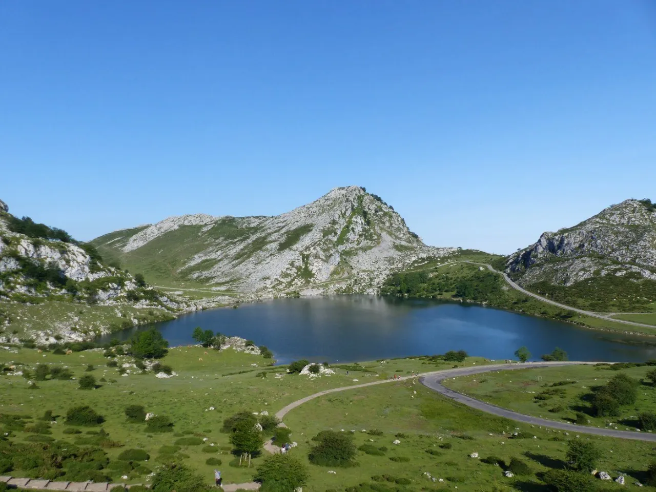 Zdjęcie El tiempo en Lagos de Covadonga: pronóstico y consejos para tu visita