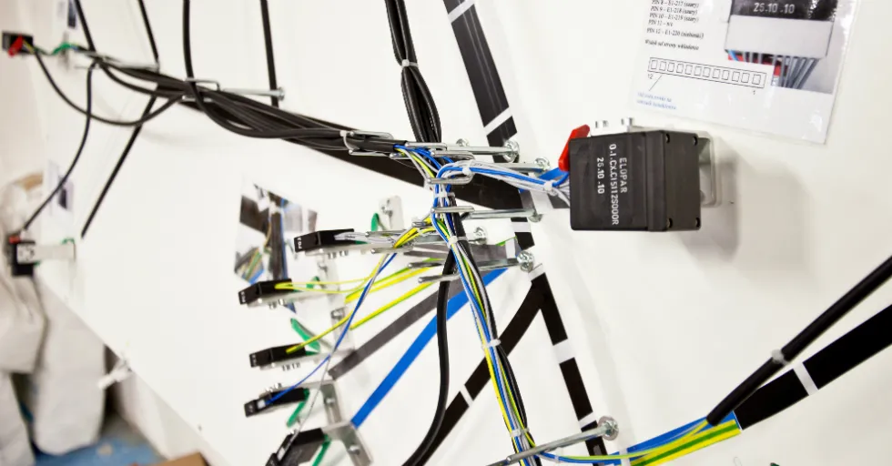 Zdjęcie Najlepsi producenci wiązek elektrycznych dla motoryzacji - wybór bez ryzyka