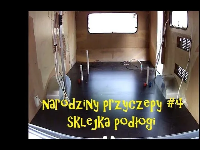 Zdjęcie Ile kosztuje wymiana podłogi w przyczepie kempingowej? Sprawdź ceny i materiały