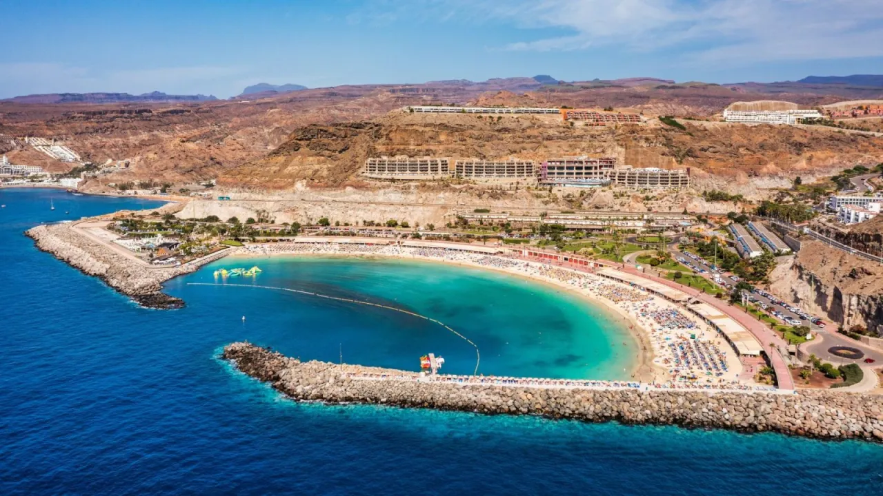 Zdjęcie Bal maturalny: Wybieramy między Gran Canaria a Teneryfą