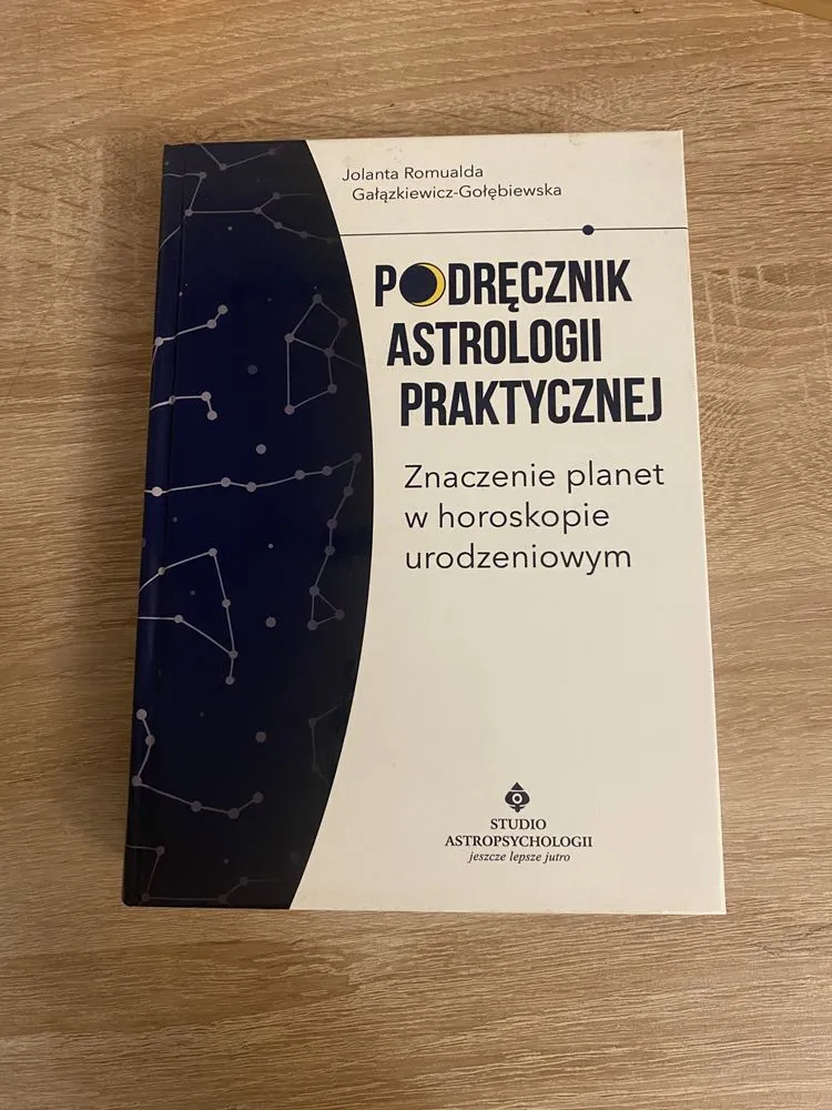 Zdjęcie Podręcznik astrologii praktycznej – jak zrozumieć horoskopy głębiej