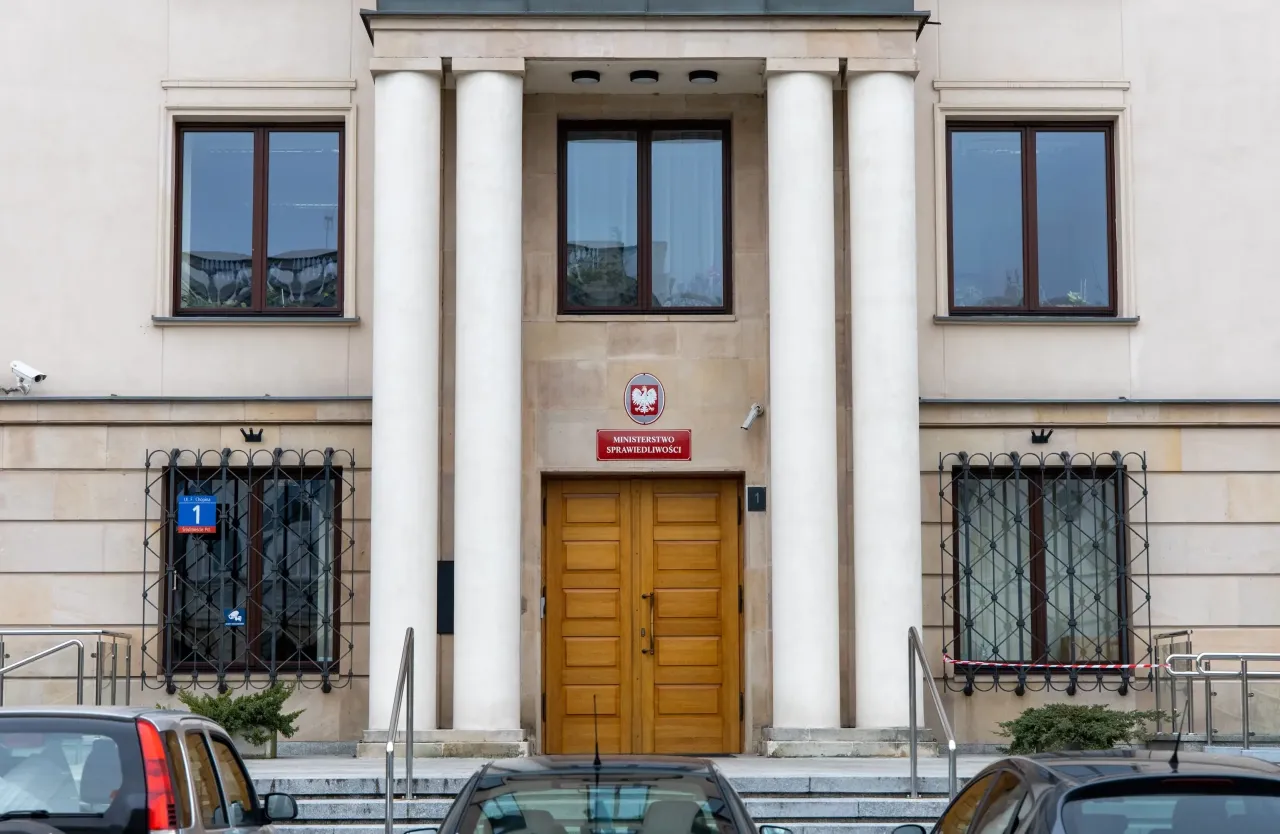 Zdjęcie Gdzie znaleźć numer KRS? Proste sposoby na szybkie uzyskanie informacji