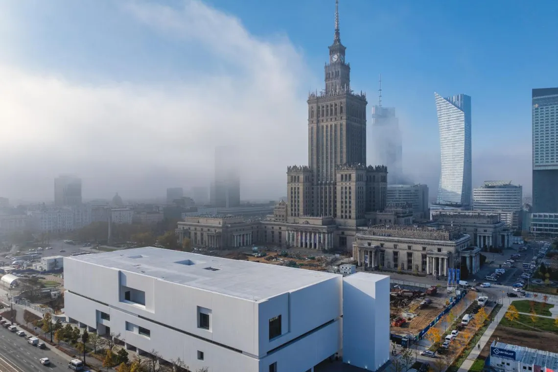 Zdjęcie Muzeum Sztuki Nowoczesnej w Warszawie – co musisz wiedzieć?