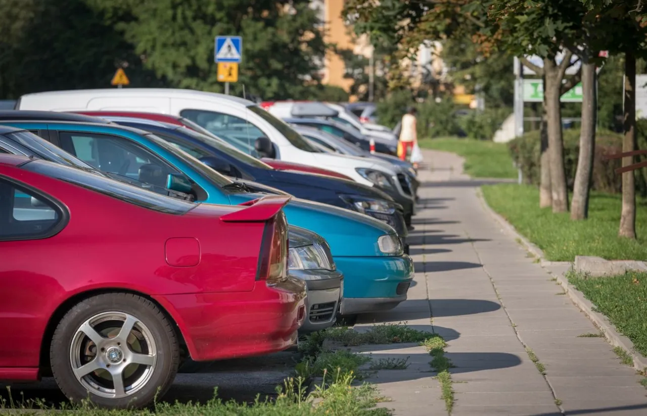 Zdjęcie Co to jest chodnik i jakie ma znaczenie dla bezpieczeństwa pieszych