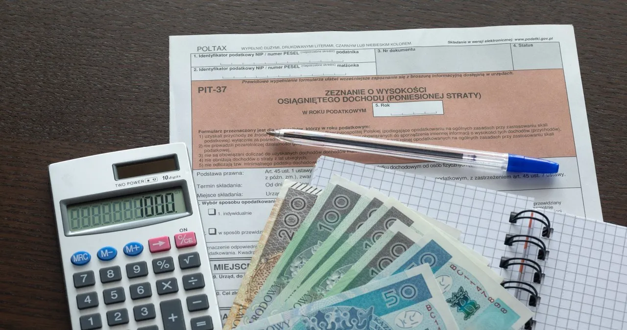 Zdjęcie Jak rozliczyć umowę zlecenie i uniknąć błędów w PIT-37