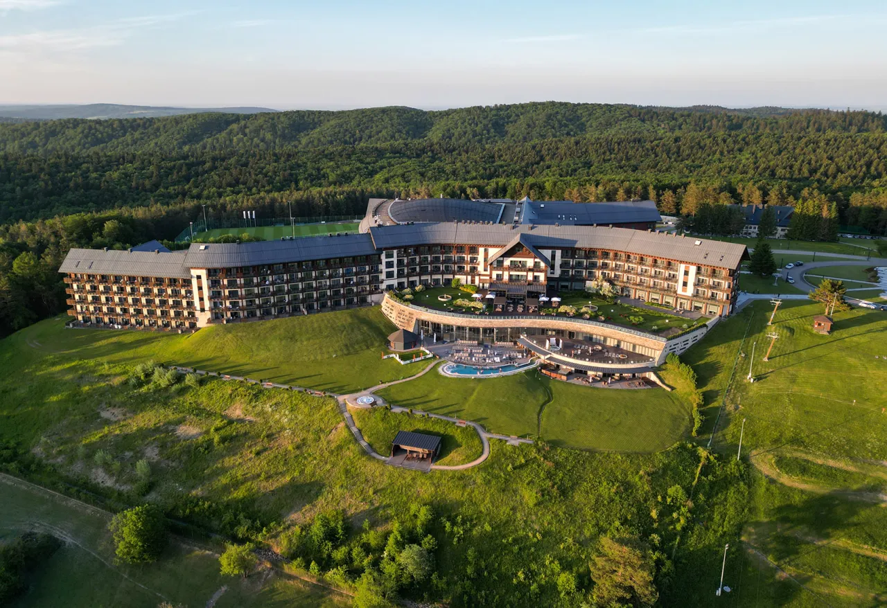 Zdjęcie Ile pokoi ma hotel Arłamów? Sprawdź, co oferuje dla gości