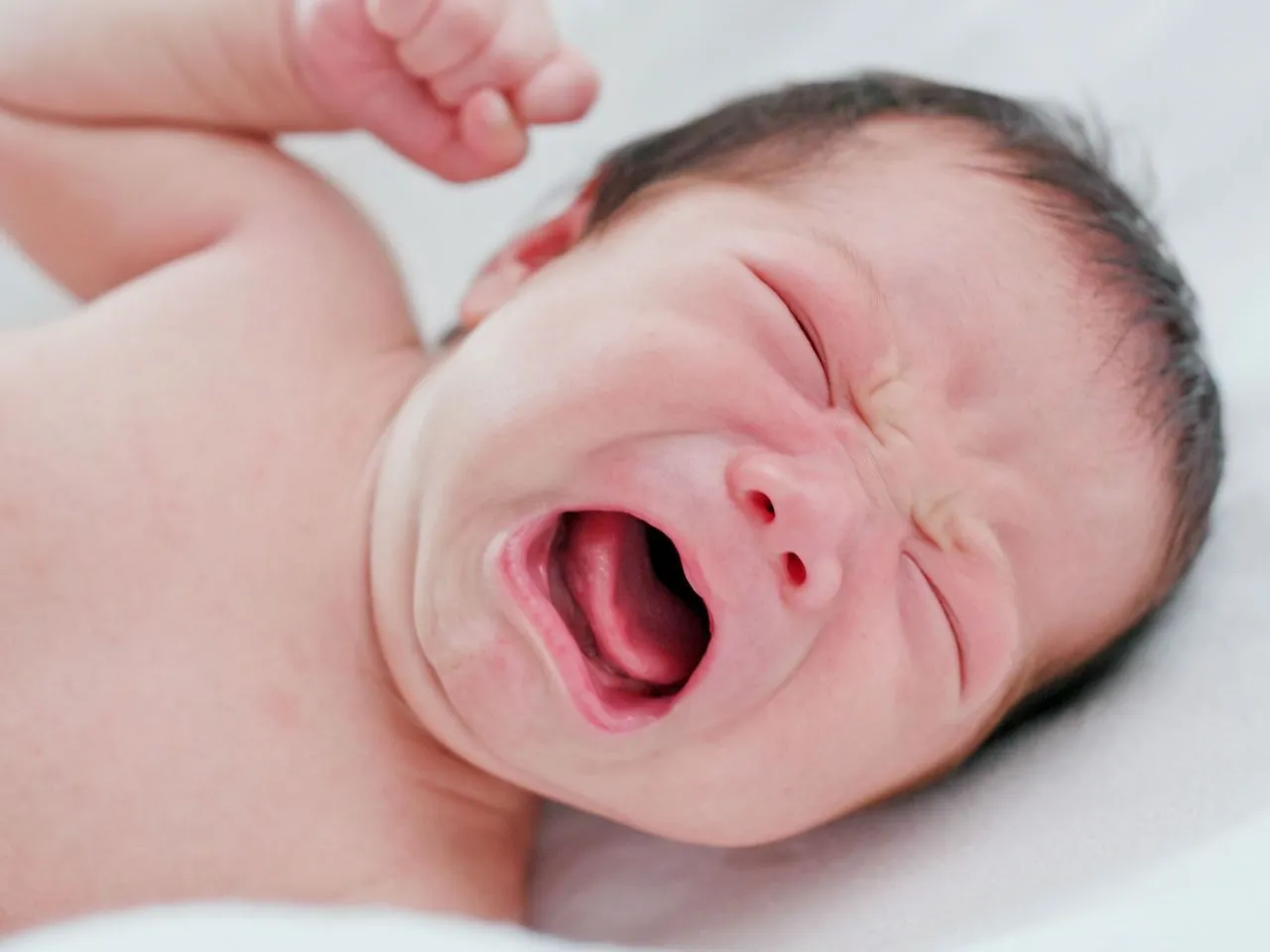 Zdjęcie Jak rozpoznać objawy zapalenia ucha u dziecka i kiedy działać