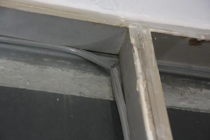 Zdjęcie Jak tanio ocieplić okna plastikowe i zaoszczędzić na rachunkach za ogrzewanie