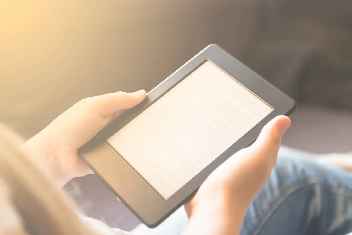 Zdjęcie Jaki ebook wybrać? Kluczowe cechy, które pomogą w wyborze