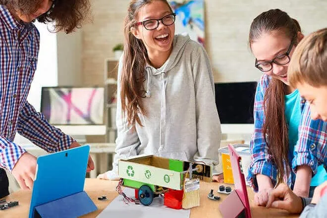 Zdjęcie Qué es la robótica educativa y cómo transforma el aprendizaje en las aulas
