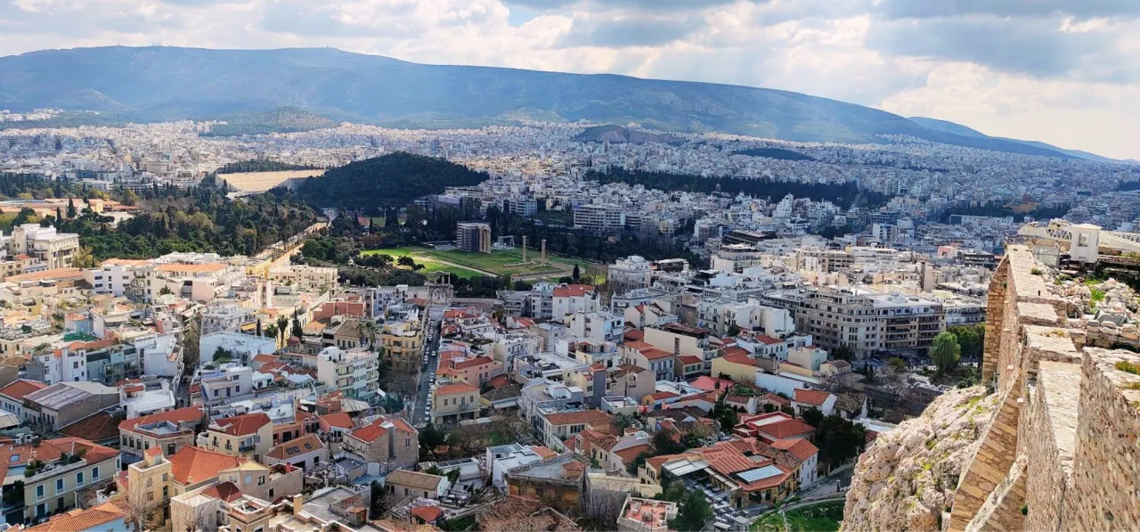 Akropol w Atenach widok z g&oacute;ry