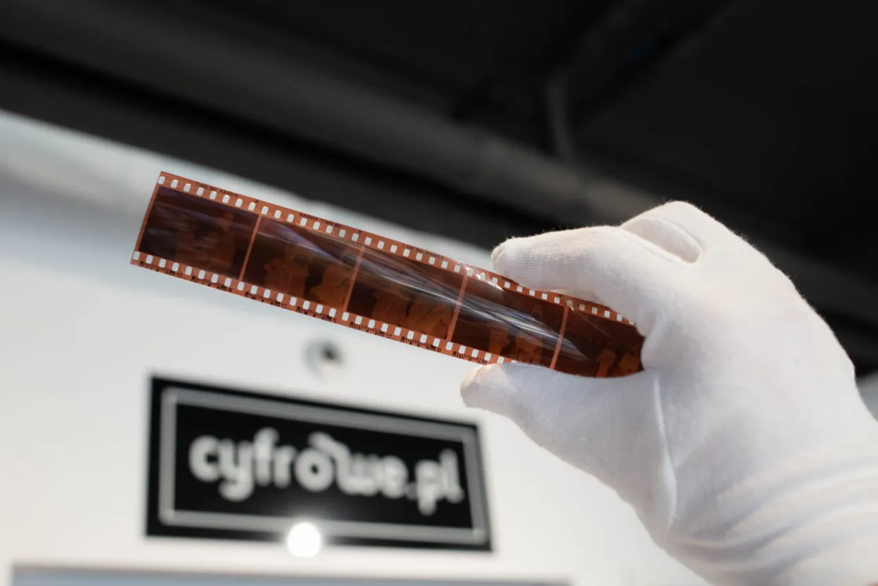 Skanowanie negatyw&oacute;w filmowych i cyfrowe pliki