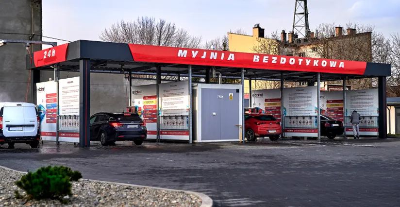 myjnia bezdotykowa ile kosztuje