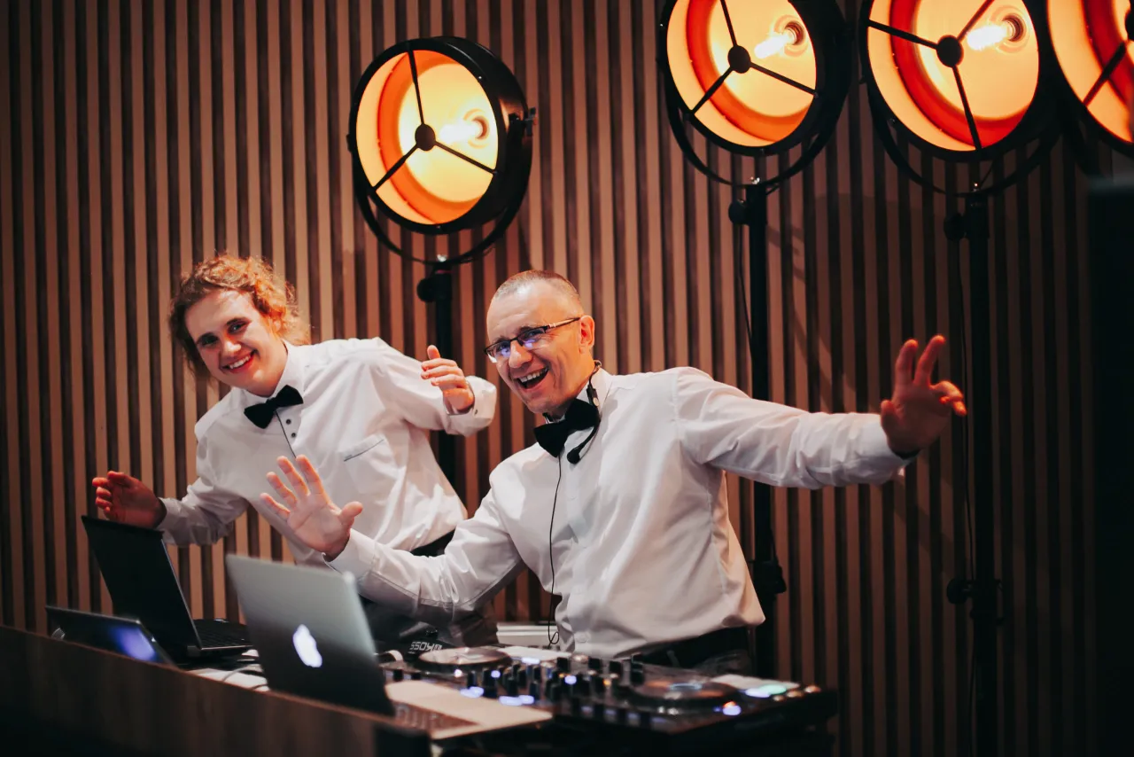 DJ na weselu, wesele muzyka, dj sprzęt