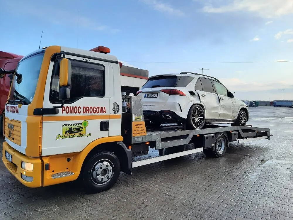 laweta transport samochodu z Niemiec