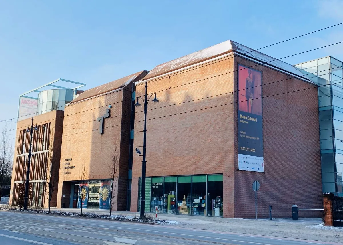 CSW Znaki Czasu Toruń kręte schody