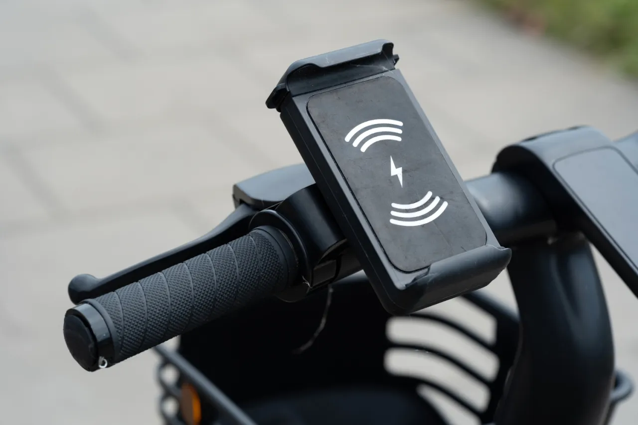 Fahrrad Handyhalterung mit Powerbank verschiedene Modelle