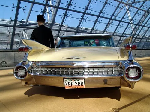 Zdjęcie Amerykańskie krążowniki szos: potężne maszyny na drogach USA