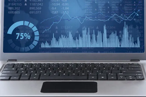 laptop przed i po przyspieszeniu