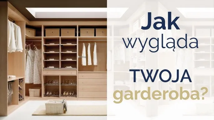kobieta przeglądająca szafę, organizacja garderoby