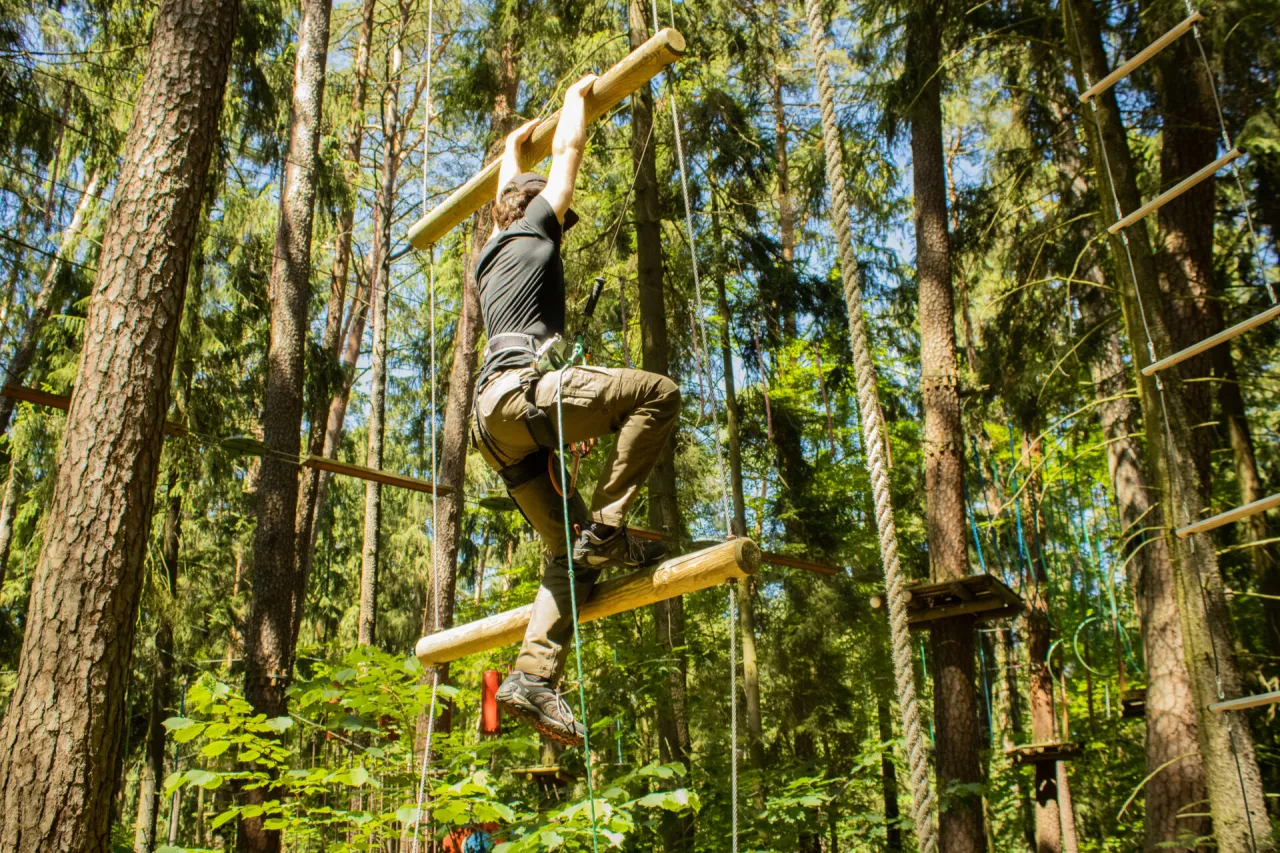Park linowy Olsztyn trasy różnorodność