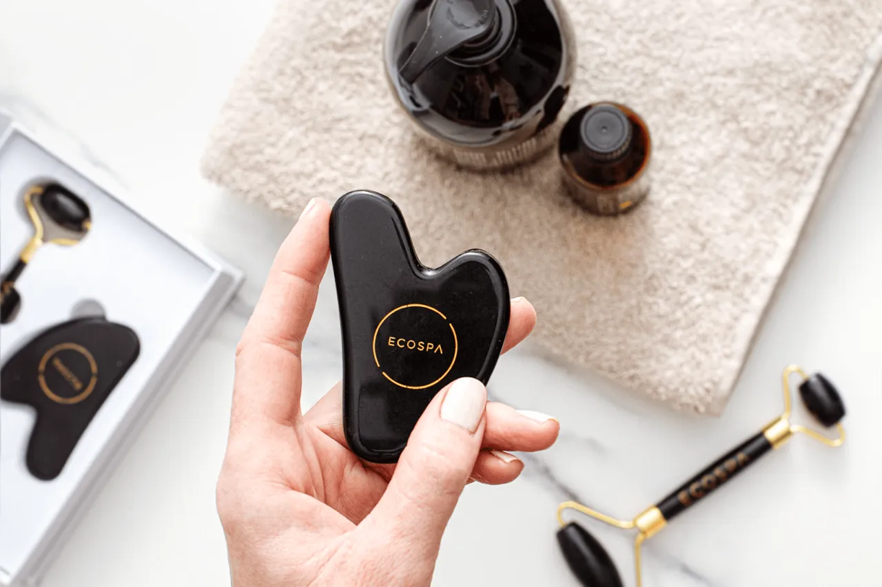 narzędzia do masażu twarzy gua sha roller kobido