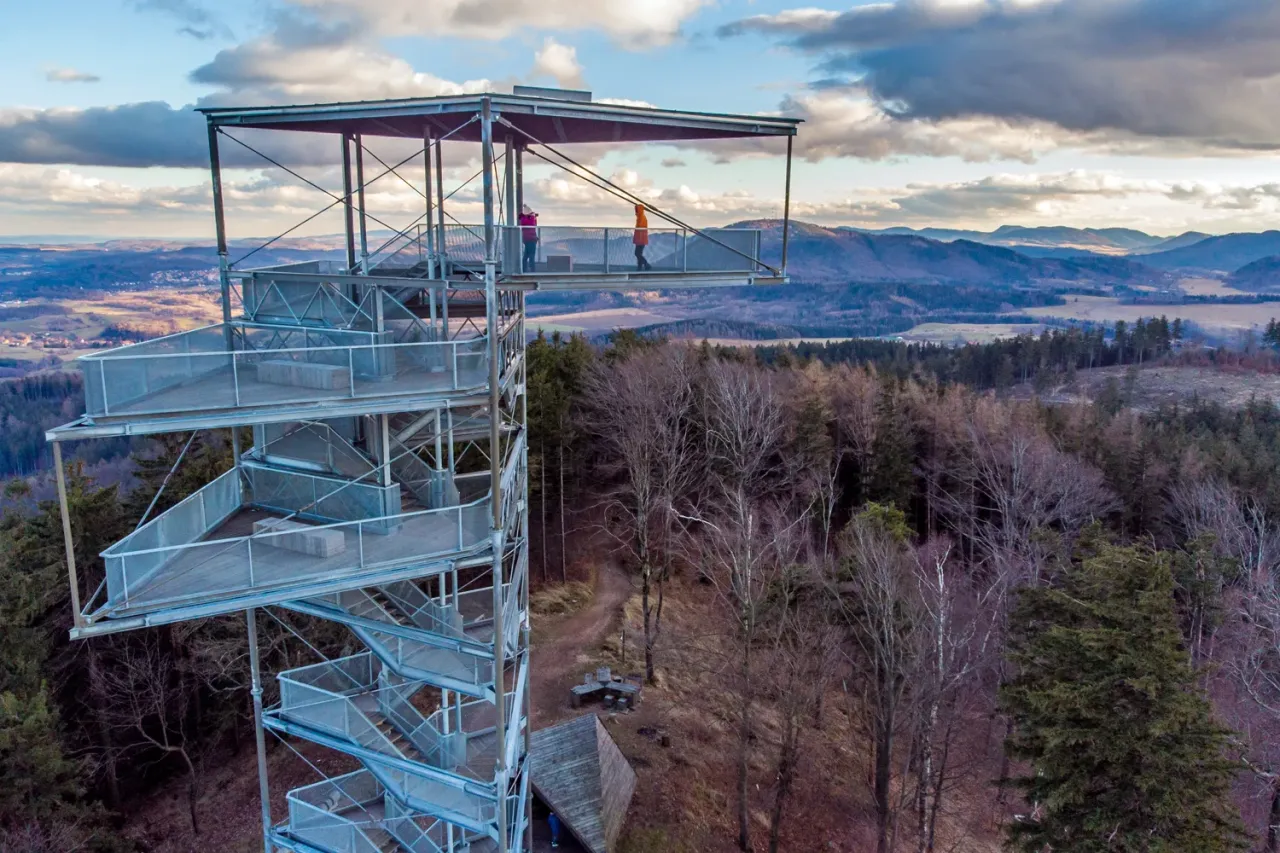 Ruiny Bac&oacute;wki pod Tr&oacute;jgarbem